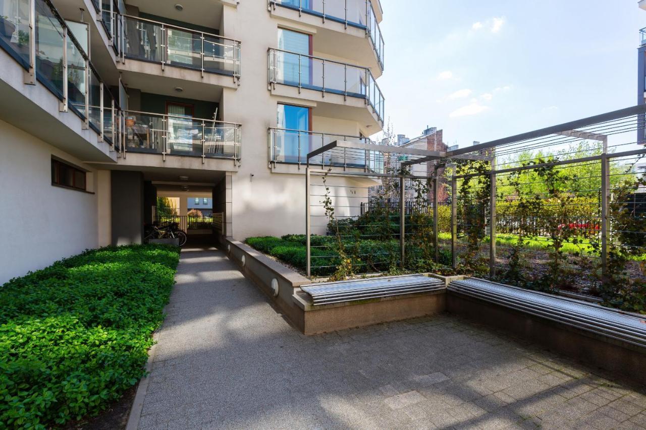 Apartamenty Bliska Praga By Noclegi Renters Warschau Exterior foto