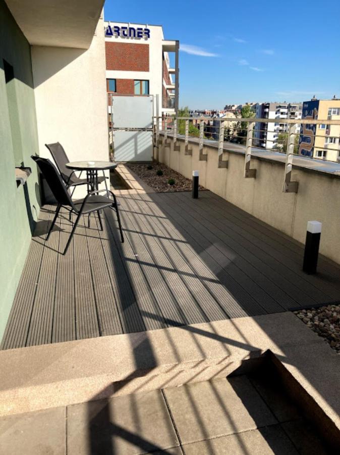 Apartamenty Bliska Praga By Noclegi Renters Warschau Exterior foto